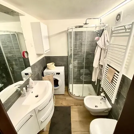 Stella Appartament, In Out In Cervinia Lejlighed *